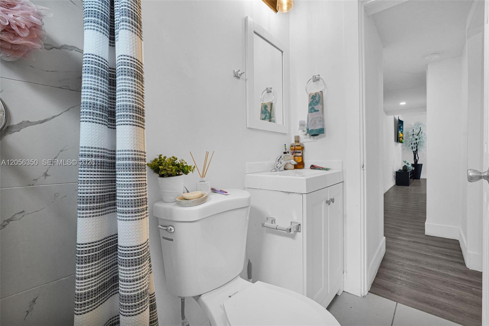   /  1120 sq. ft. $ 2026-07-20 0 foto