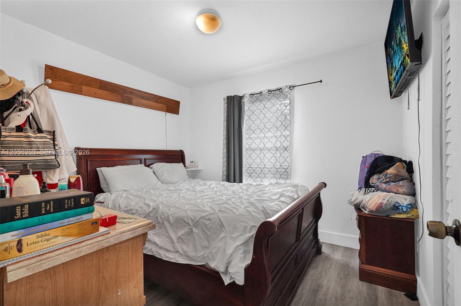   /  1120 sq. ft. $ 2026-07-20 0 foto