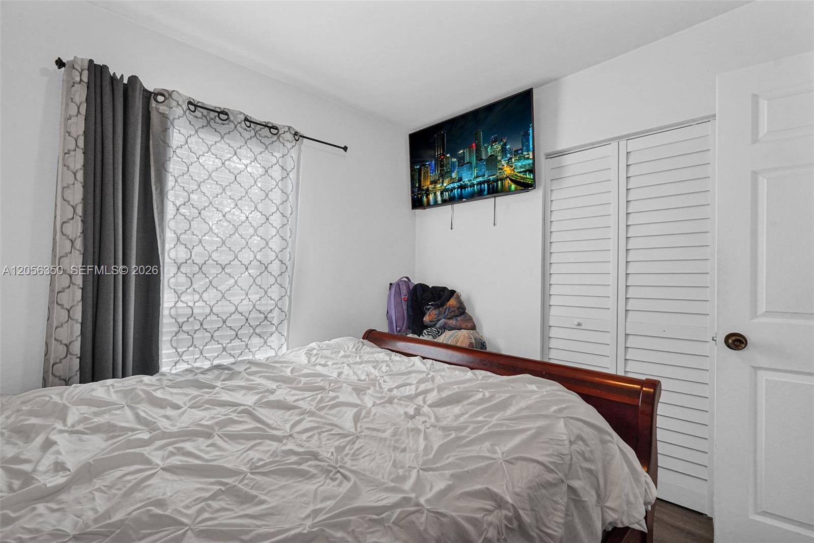   /  1120 sq. ft. $ 2026-07-20 0 foto