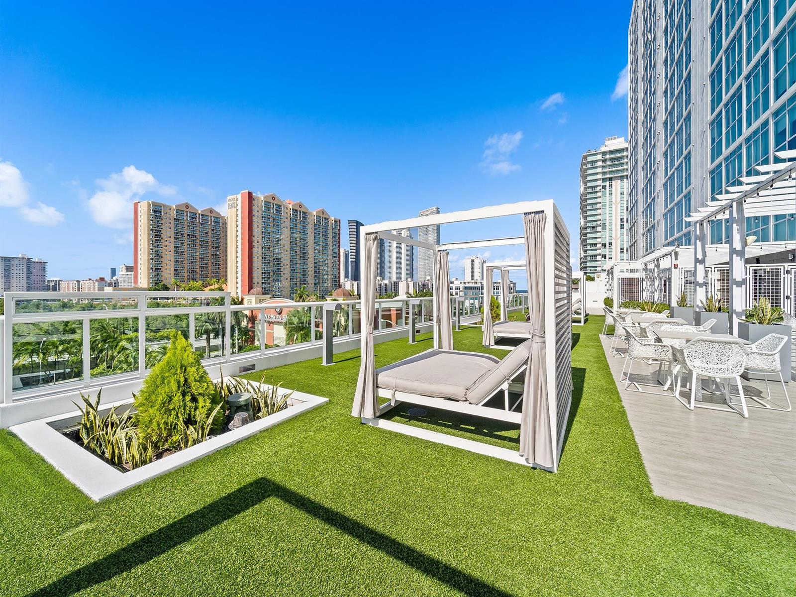 Photo of 400 SUNNY ISLES  #1608, Sunny Isles Beach, Florida, 33160 - Photo 28
