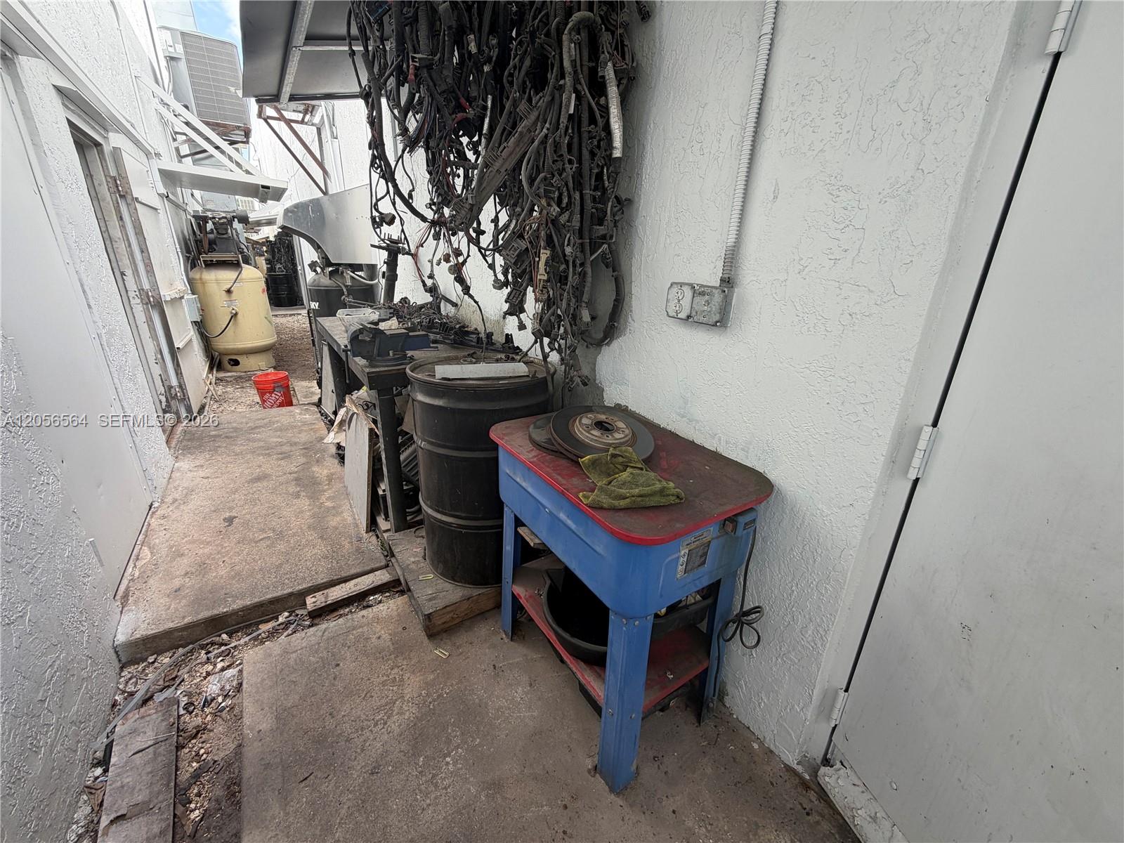 See details / sq. ft. $ 2026-07-20 0 Photo