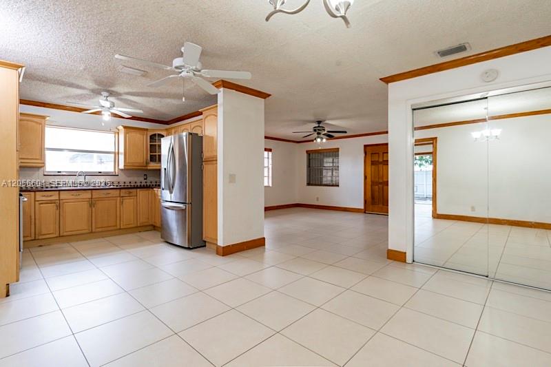   /  3095 sq. ft. $ 2026-07-20 0 foto