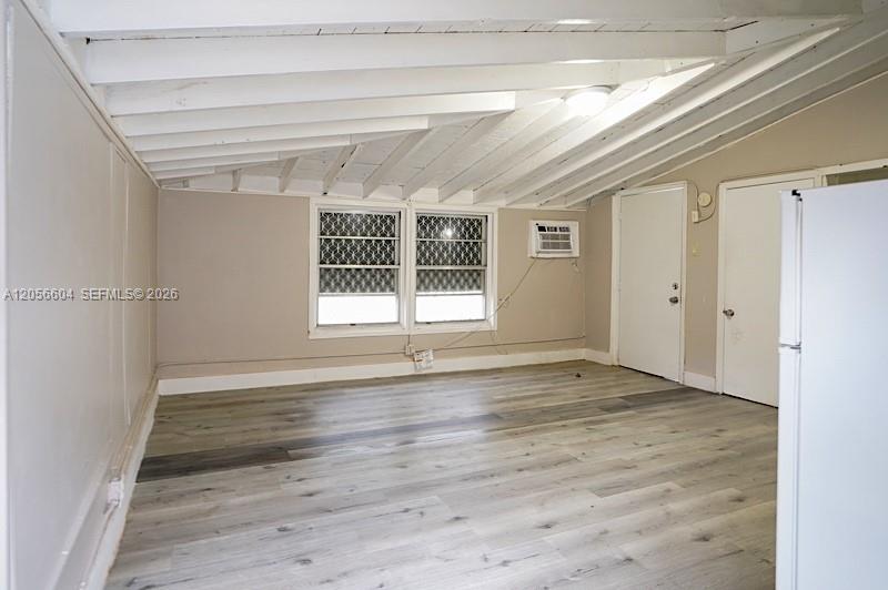   /  3095 sq. ft. $ 2026-07-20 0 foto