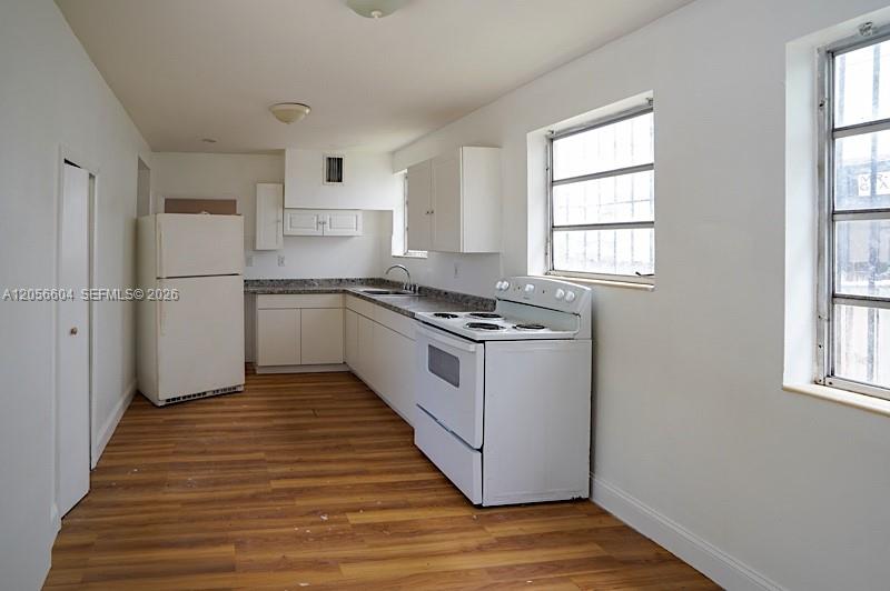   /  3095 sq. ft. $ 2026-07-20 0 foto