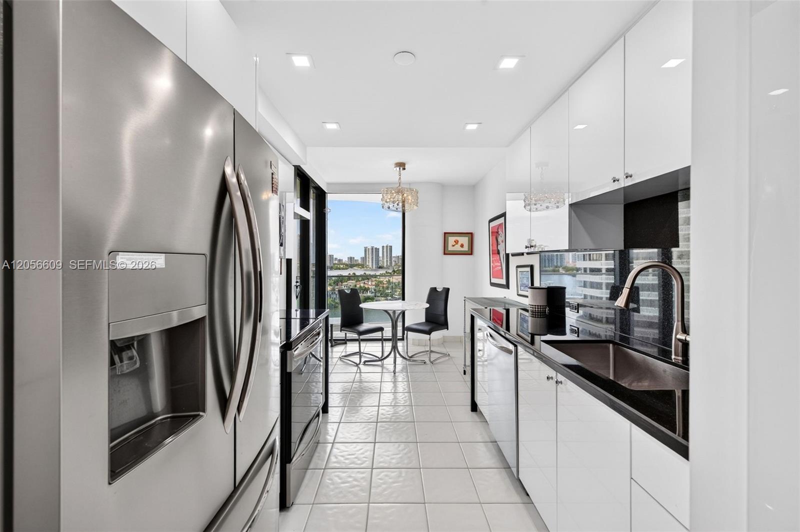 Ver detalles 1005 2 / 2 1690 sq. ft. $ 2026-07-20 0 foto