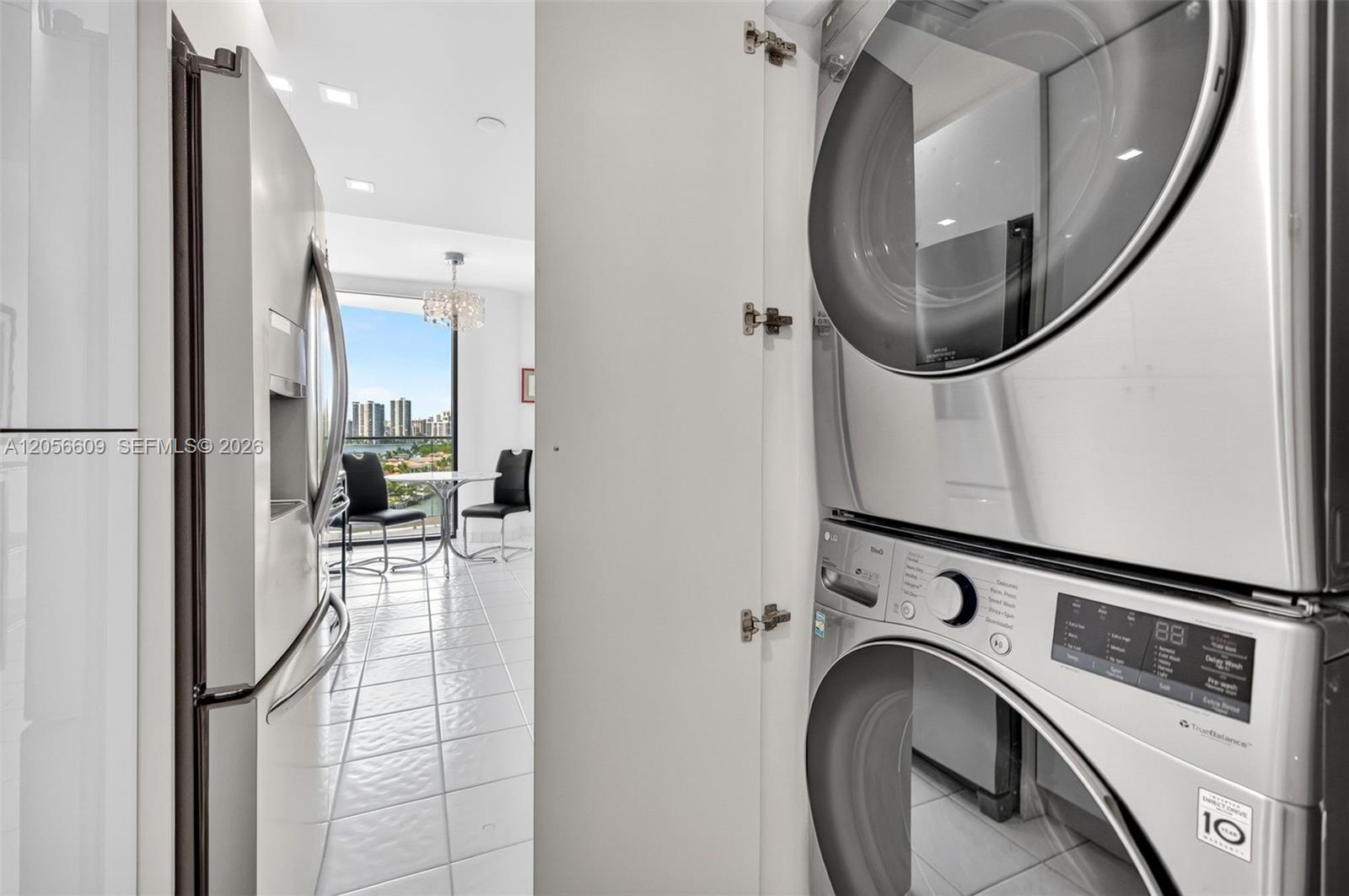 Ver detalles 1005 2 / 2 1690 sq. ft. $ 2026-07-20 0 foto