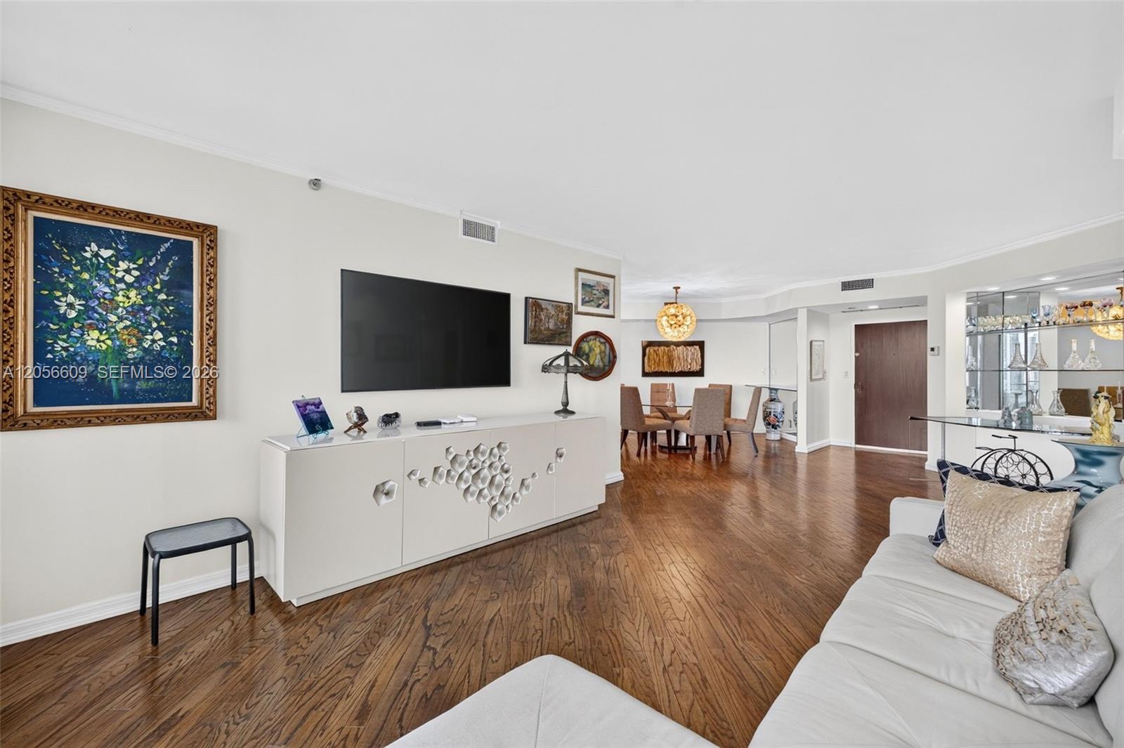 Ver detalles 1005 2 / 2 1690 sq. ft. $ 2026-07-20 0 foto