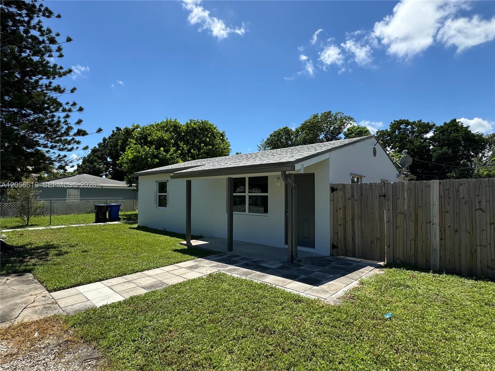   /  2555 sq. ft. $ 2026-07-20 0 foto