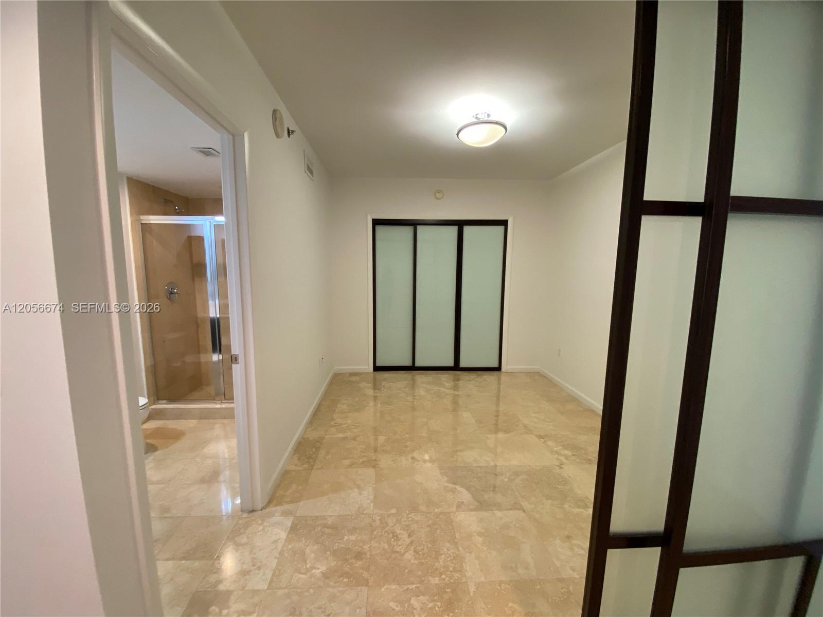 1210 1 / 2 1337 sq. ft. $ 2026-07-20 0 foto