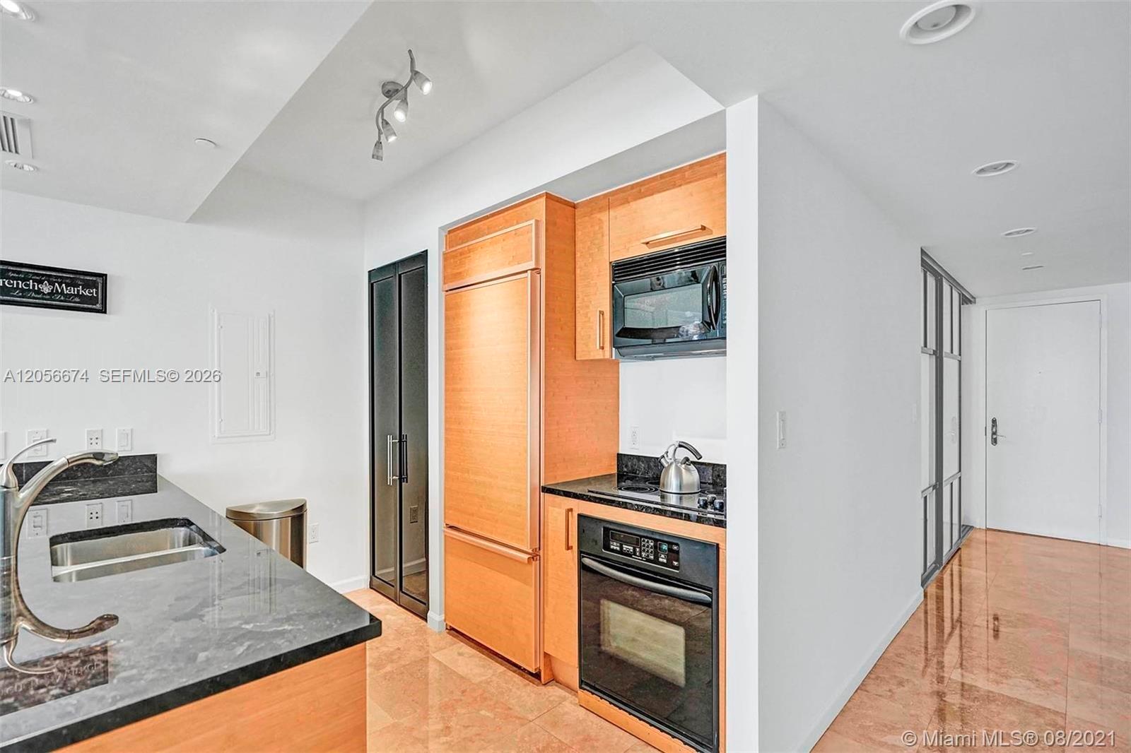 1210 1 / 2 1337 sq. ft. $ 2026-07-20 0 foto