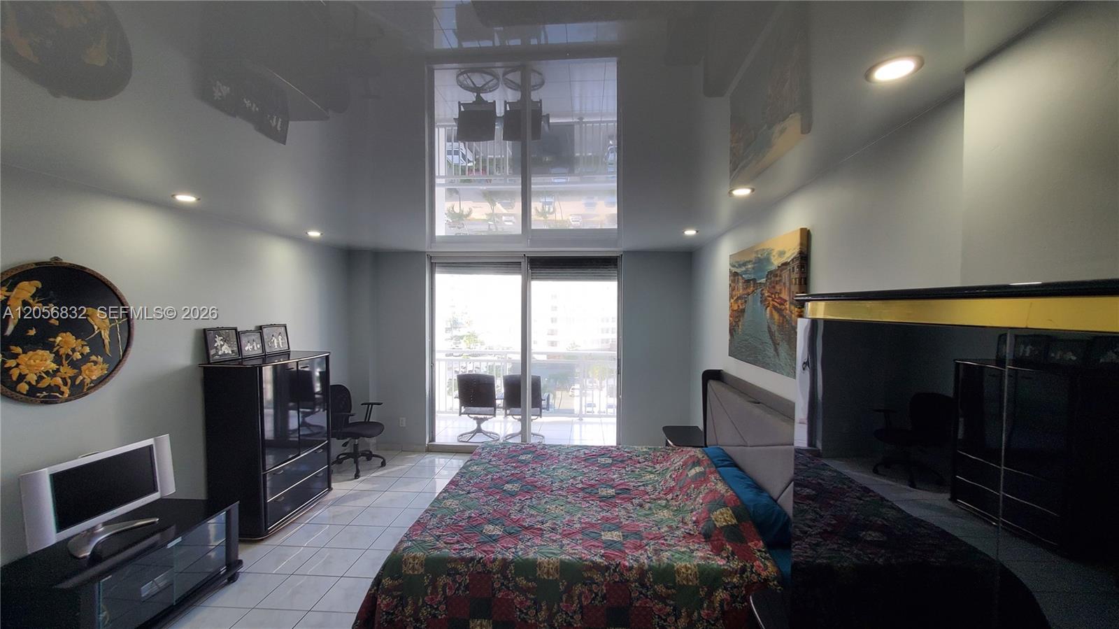 Photo of 1849 Ocean Dr  #505, Hallandale Beach, Florida, 33009 - 