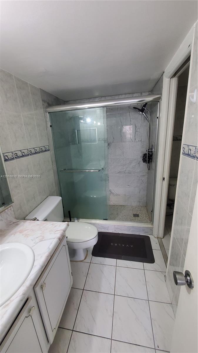 Photo of 1849 Ocean Dr  #505, Hallandale Beach, Florida, 33009 - 