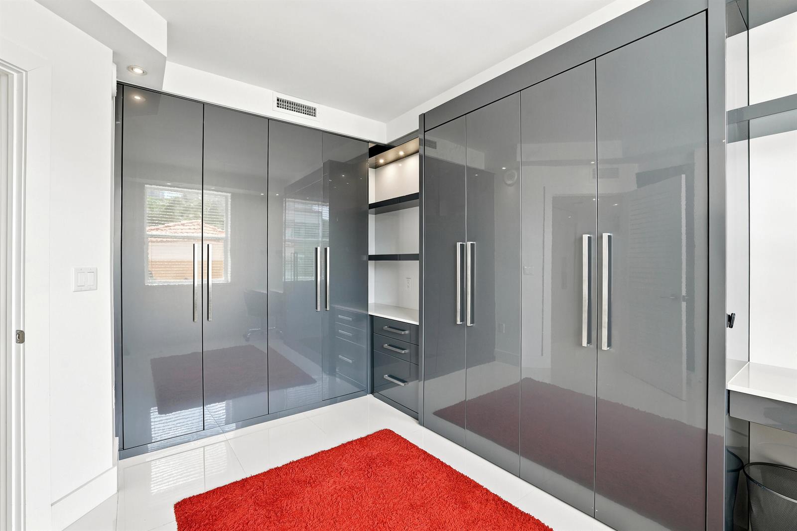 Photo of 17100 BAY  #1401, Sunny Isles Beach, Florida, 33160 - 004_3x4z