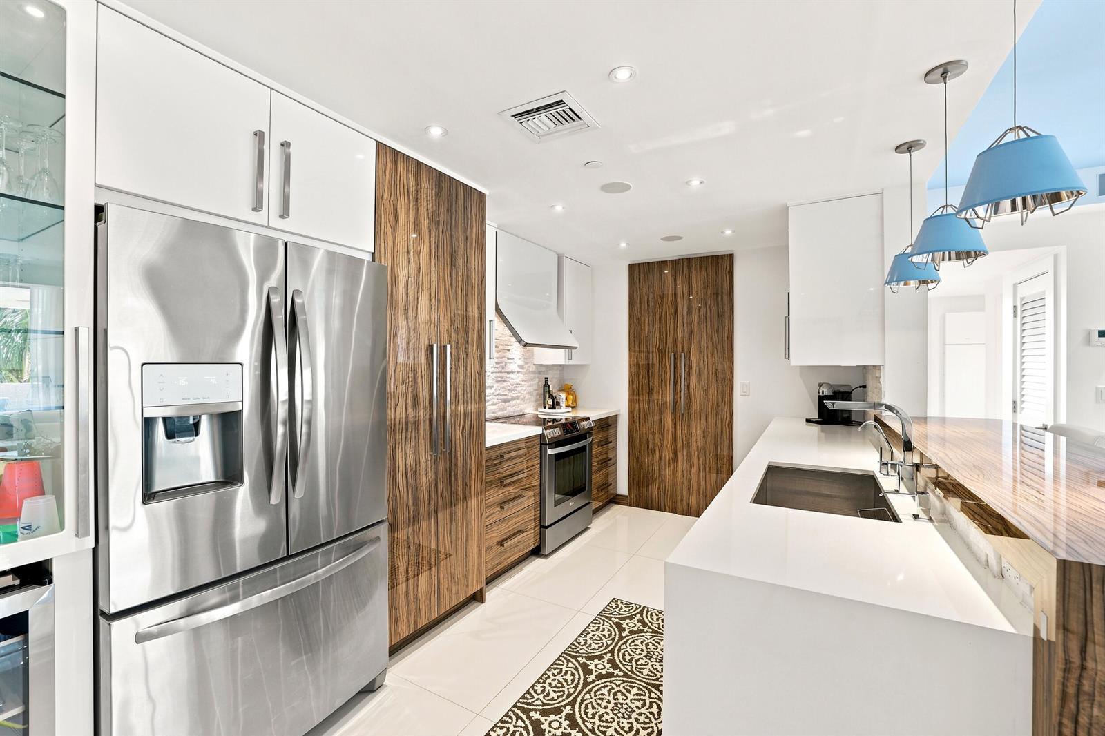 Photo of 17100 BAY  #1401, Sunny Isles Beach, Florida, 33160 - 014_uIfq