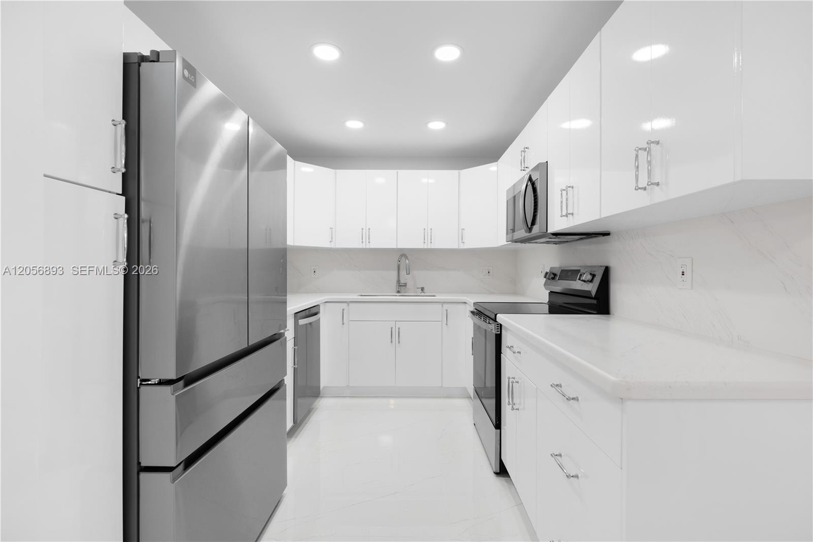 Photo of 2500 PARKVIEW DR #2405, Hallandale Beach, Florida, 33009 -