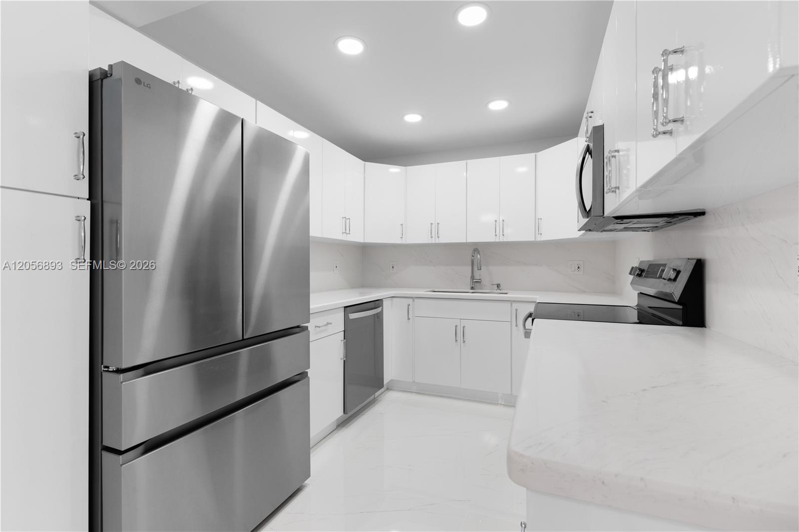 Photo of 2500 PARKVIEW DR #2405, Hallandale Beach, Florida, 33009 -