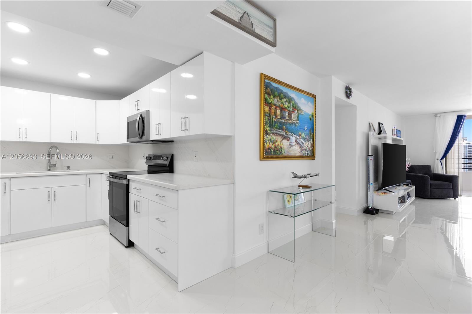 Photo of 2500 PARKVIEW DR #2405, Hallandale Beach, Florida, 33009 -