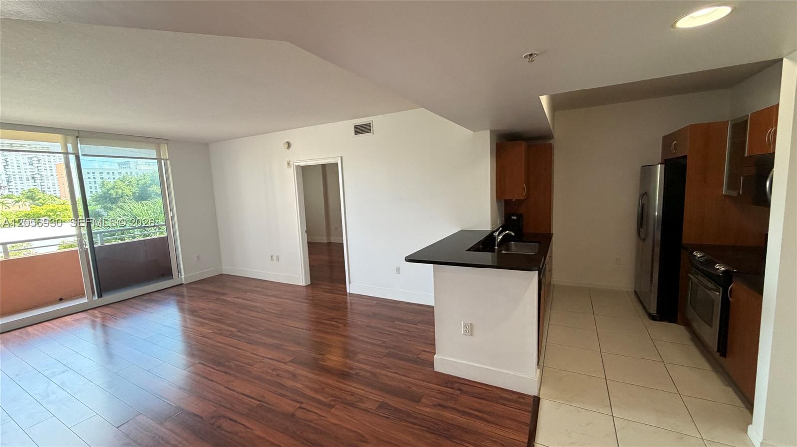 Photo of 2775 187th St #316, Aventura, Florida, 33180 -