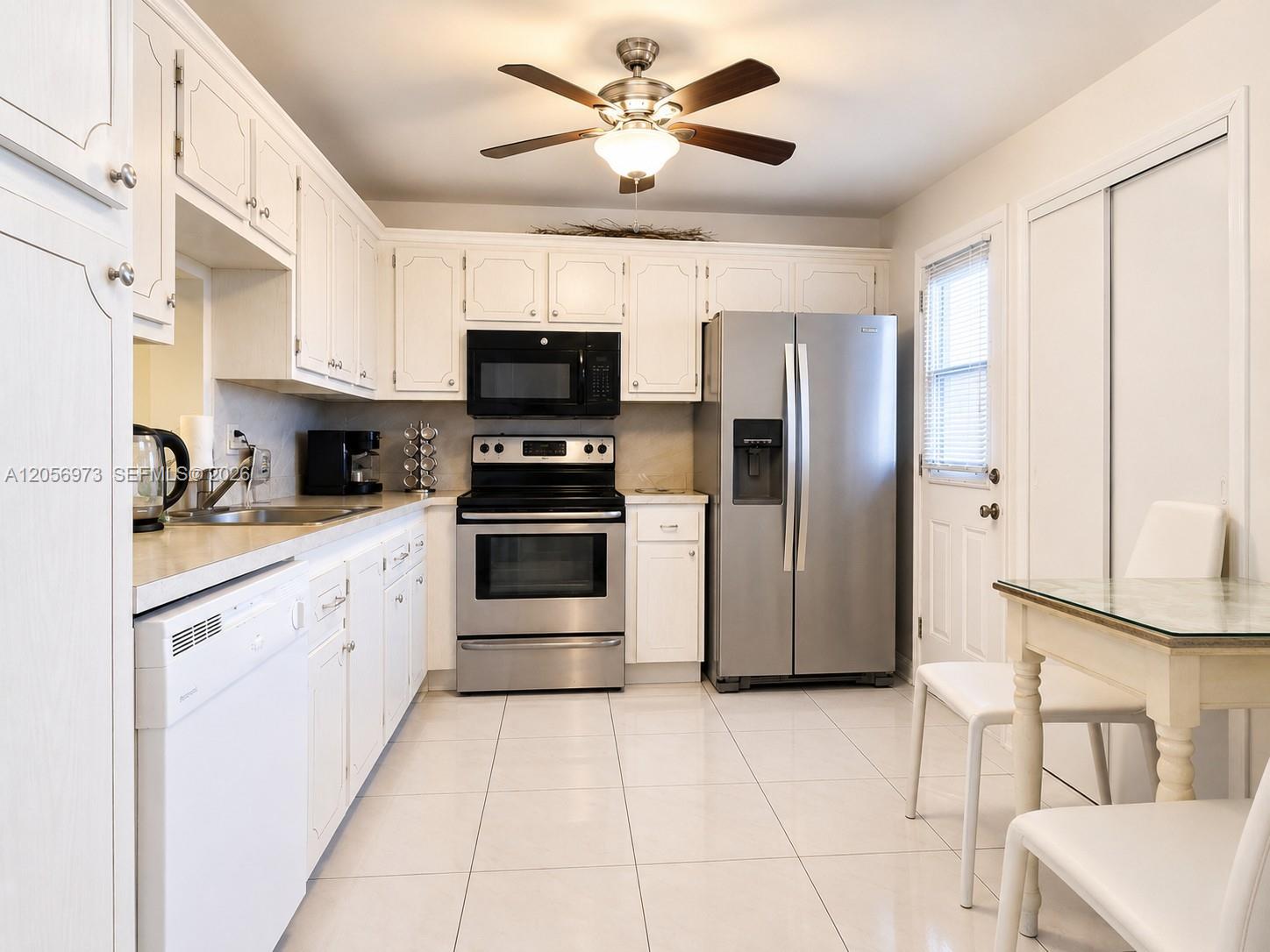 Photo of 301 14th Ave  #507, Hallandale Beach, Florida, 33009 - 