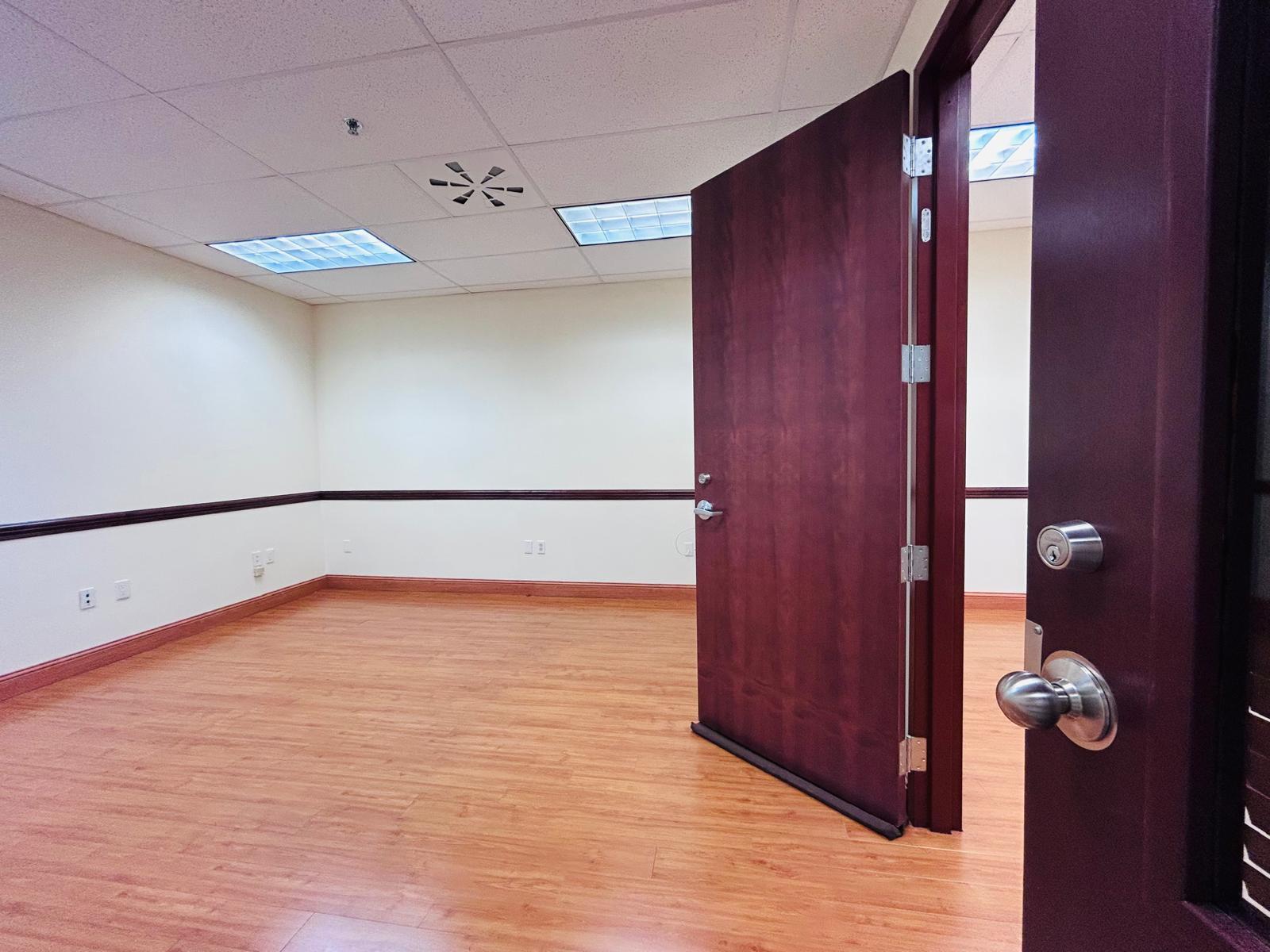 Ver detalles 106 / 0 sq. ft. $ 2026-07-21 0 foto