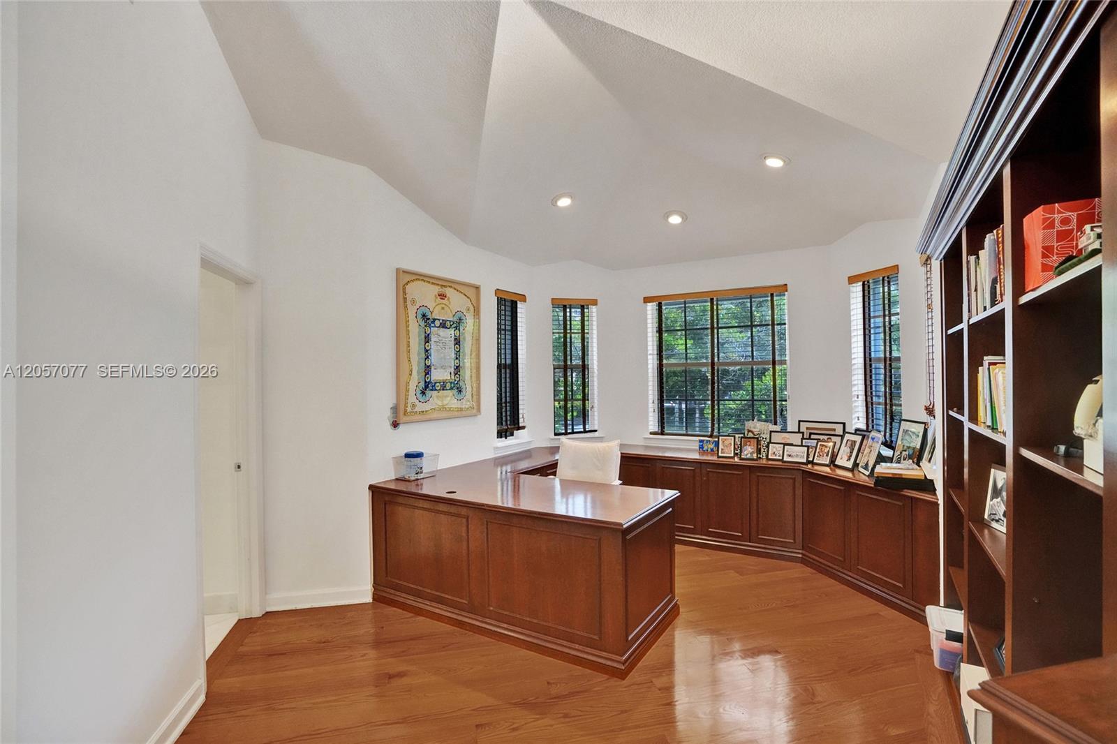 Photo of 3690 199th St (3690), Aventura, Florida, 33180 -