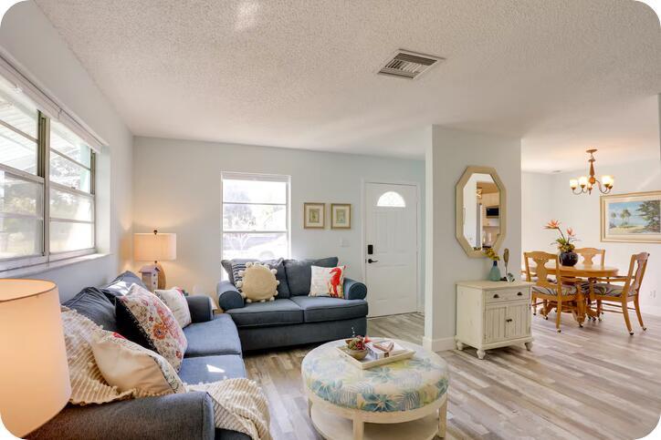   / 0 2775 sq. ft. $ 2026-07-22 0 foto