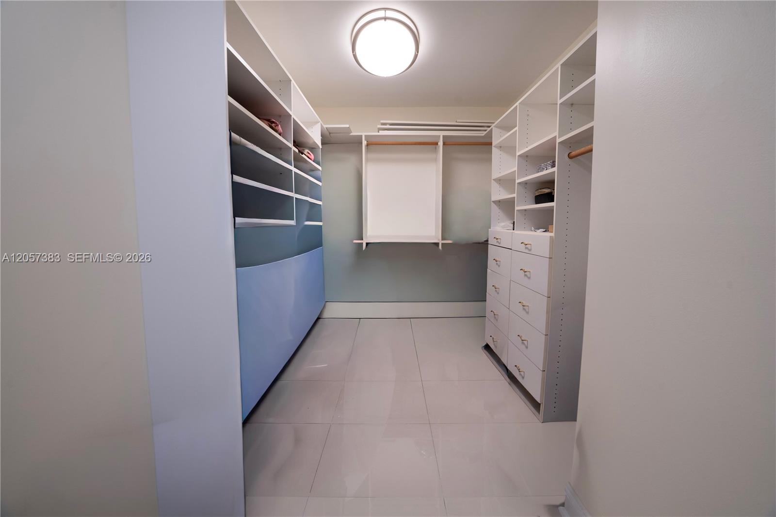 Photo of 2500 Parkview Dr #616, Hallandale Beach, Florida, 33009 -