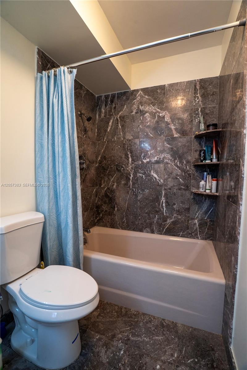 Photo of 2500 Parkview Dr #616, Hallandale Beach, Florida, 33009 -