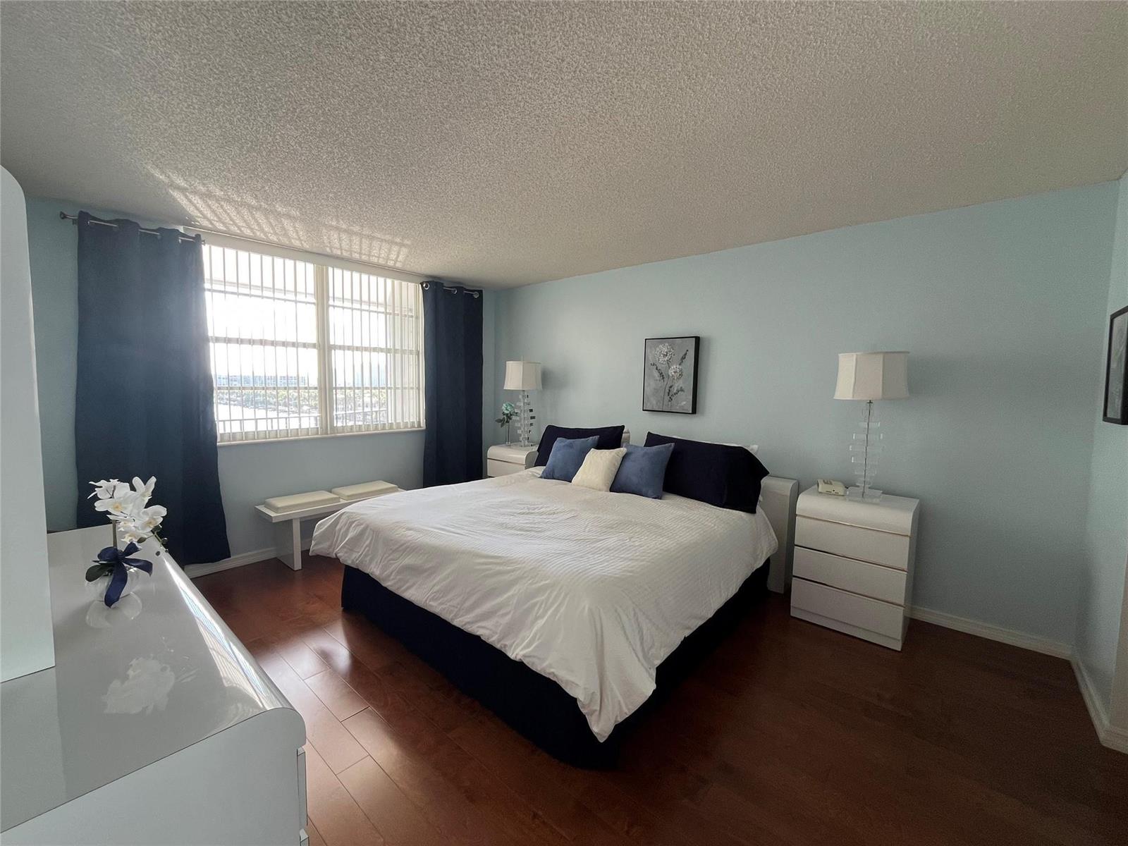 Photo of 1400 OCEAN #707, Hollywood, Florida, 33019 - Photo 6