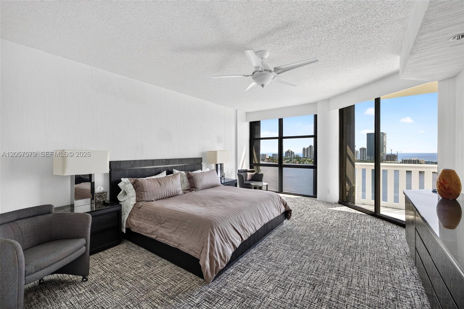 Ver detalles 2506 2 / 3 2154 sq. ft. $ 2026-07-21 0 foto