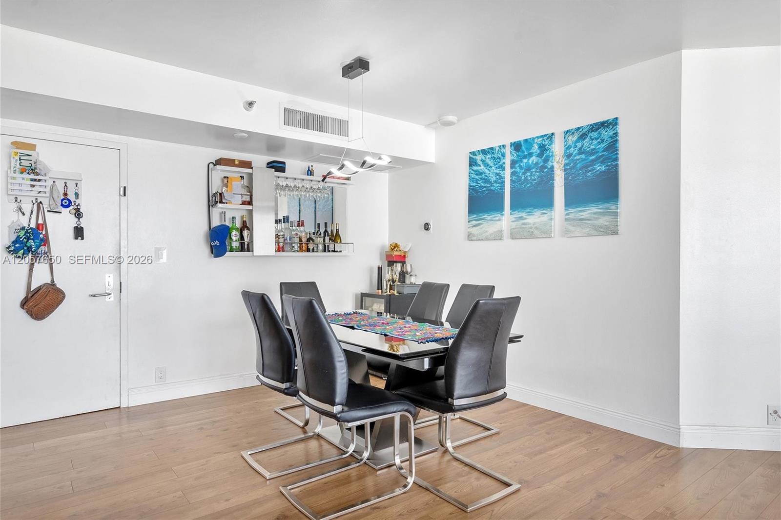 Photo of 3530 Mystic Pointe Dr #2907, Aventura, Florida, 33180 -