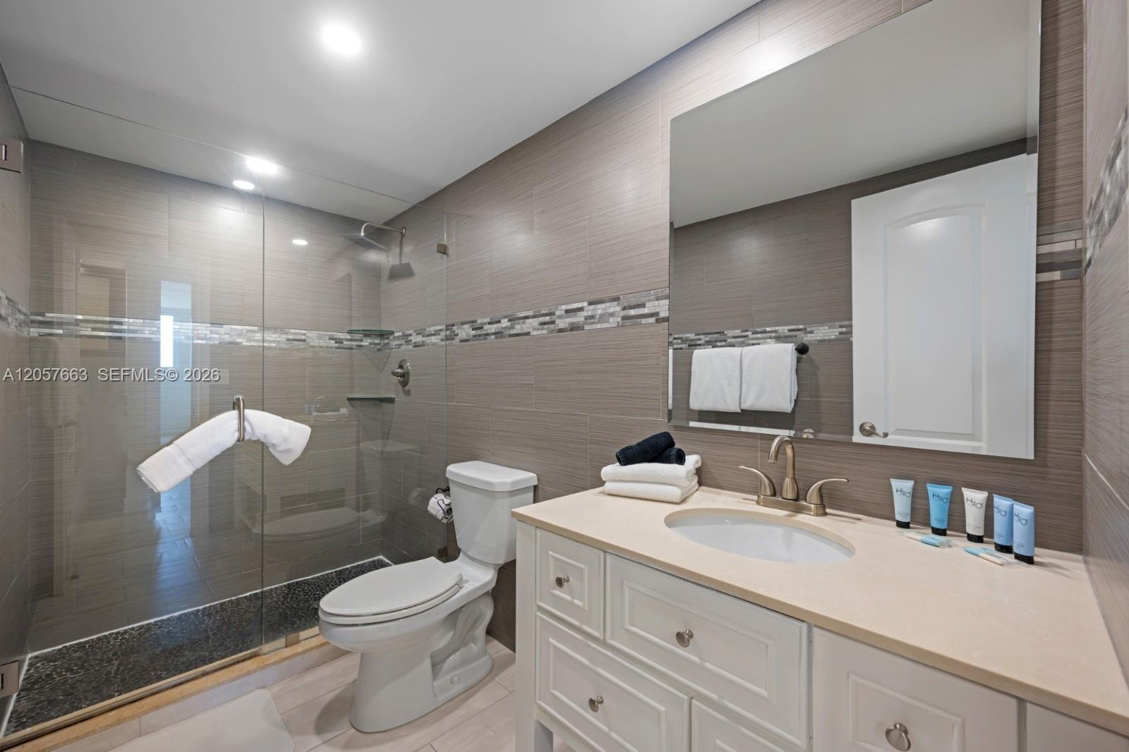 Photo of 19370 Collins Ave #1403, Sunny Isles Beach, Florida, 33160 -