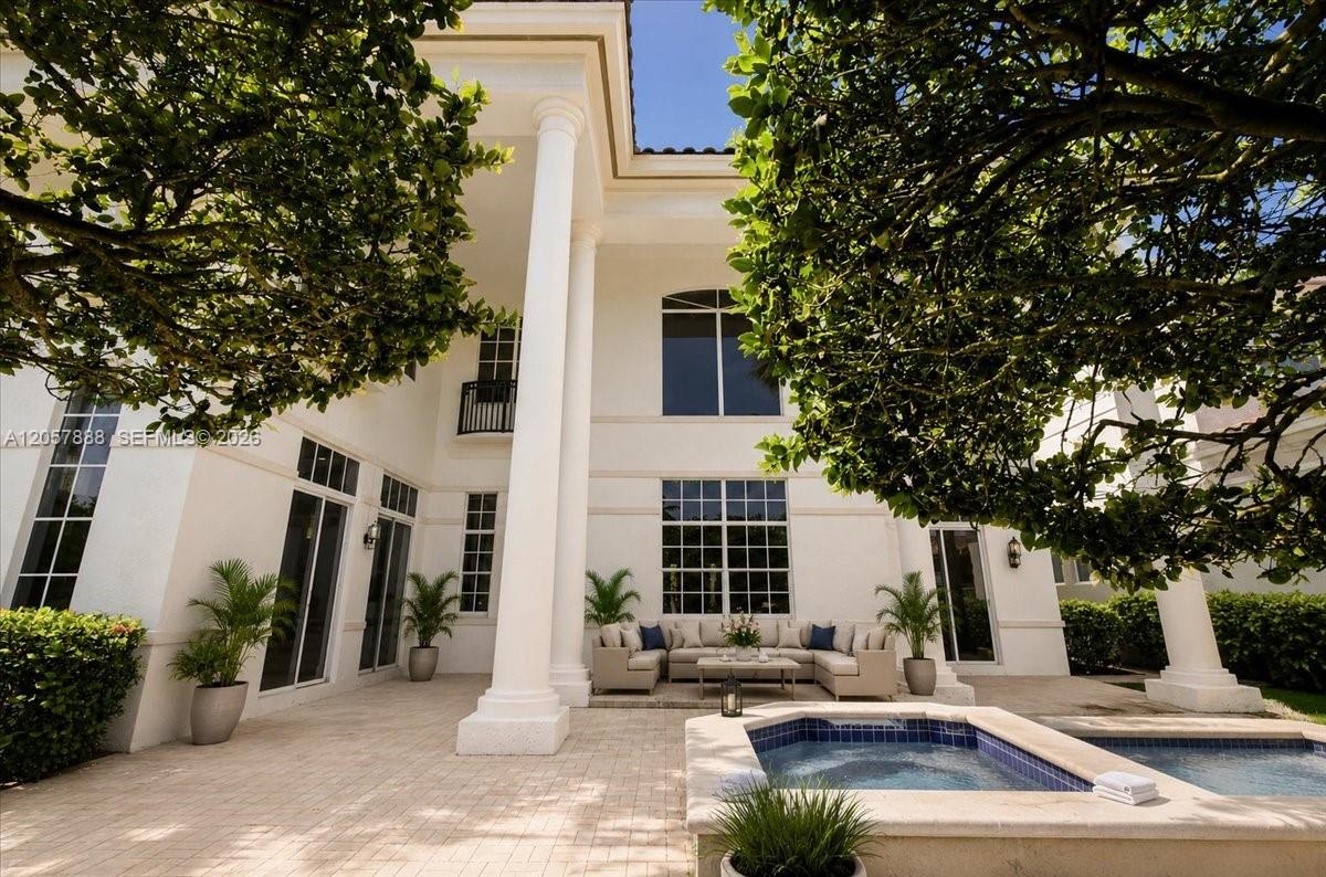 Photo of 996 Sanibel Dr (996), Hollywood, Florida, 33019 - MEDITERRANEAN STYLE AND ELEGANCE!