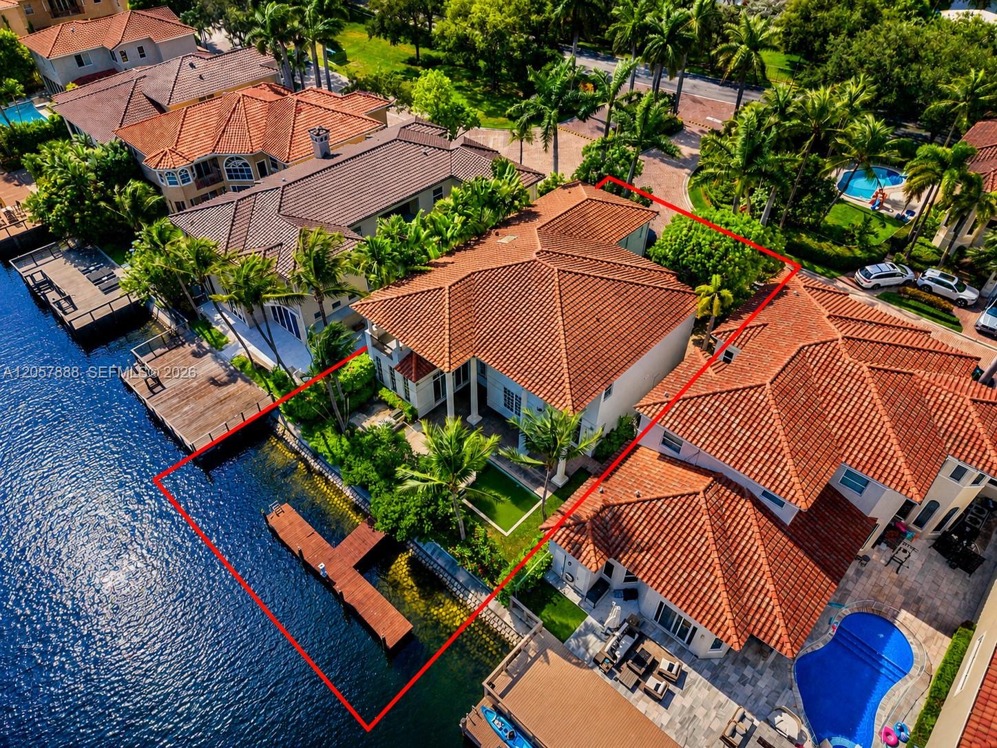 Photo of 996 Sanibel Dr (996), Hollywood, Florida, 33019 - HIGH ATOP YOUR DREAM HOME!
