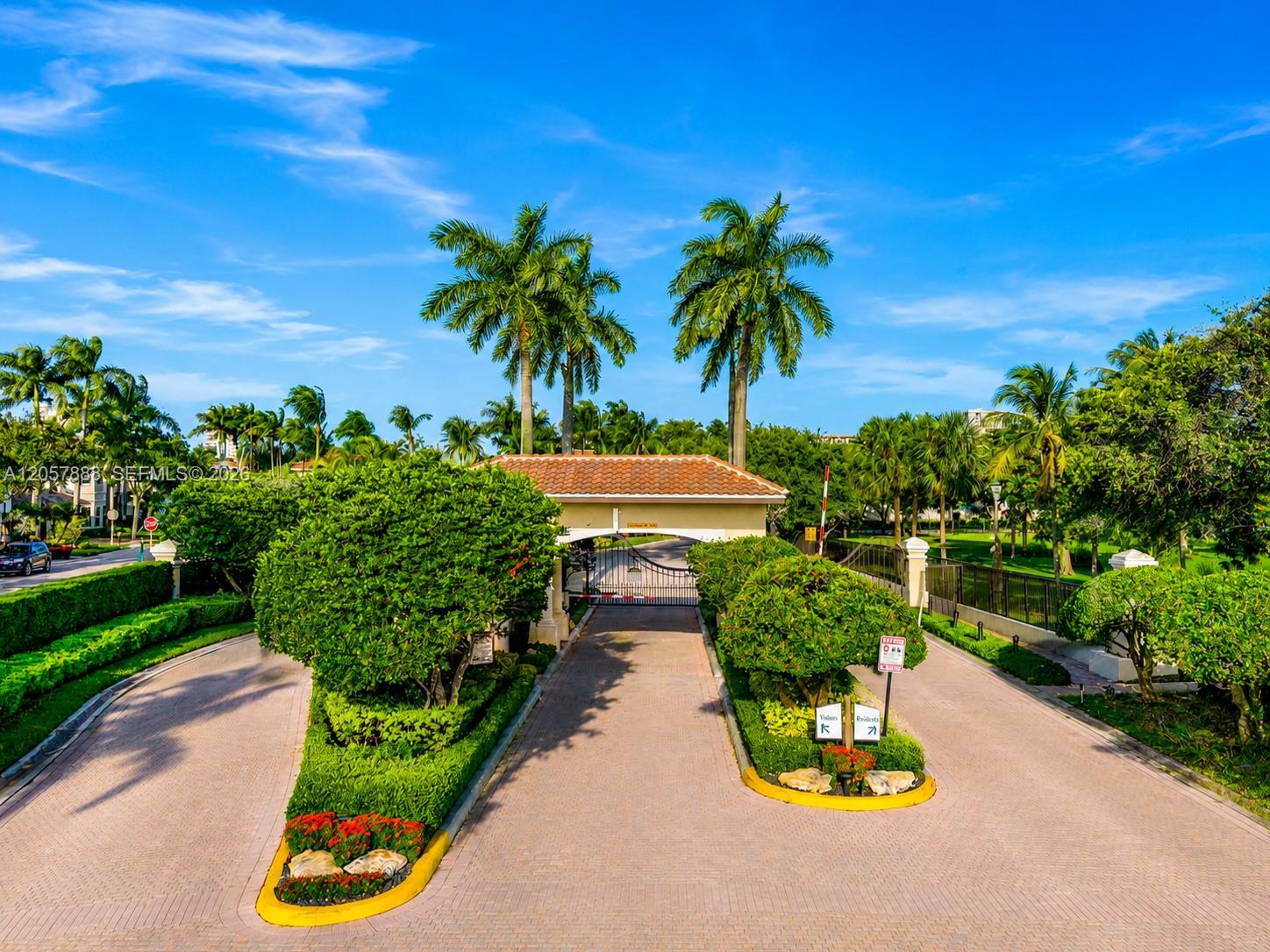 Photo of 996 Sanibel Dr (996), Hollywood, Florida, 33019 - CLEAN, SAFE AND SECURE!