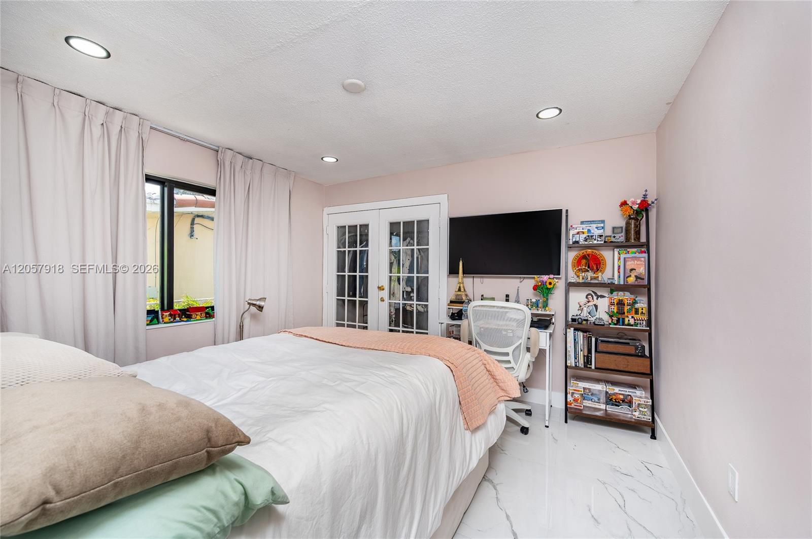 Ver detalles / 2578 sq. ft. $ 2026-07-22 0 foto
