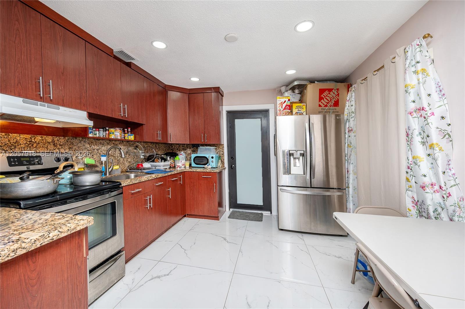 Ver detalles / 2578 sq. ft. $ 2026-07-22 0 foto