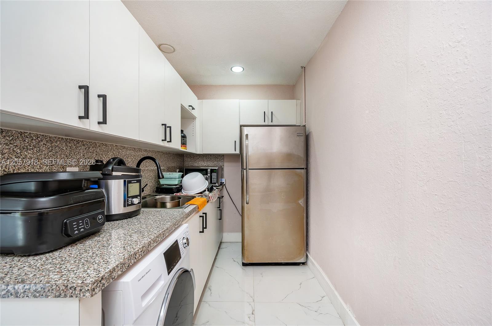 Ver detalles / 2578 sq. ft. $ 2026-07-22 0 foto
