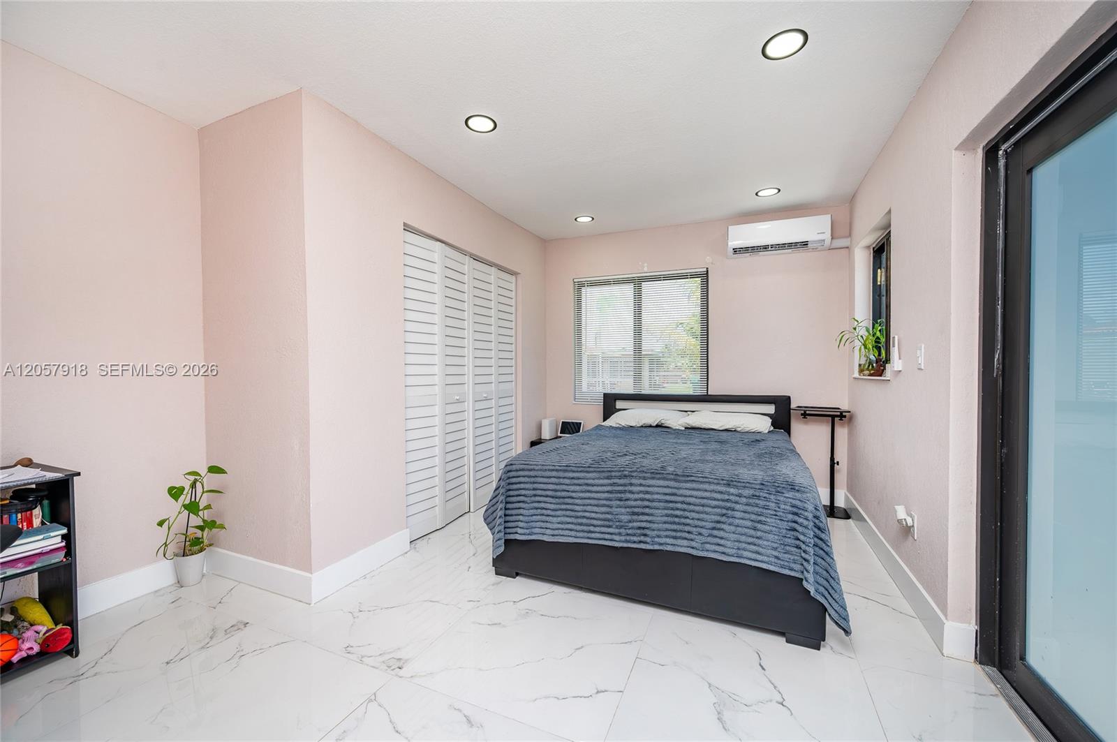 Ver detalles / 2578 sq. ft. $ 2026-07-22 0 foto