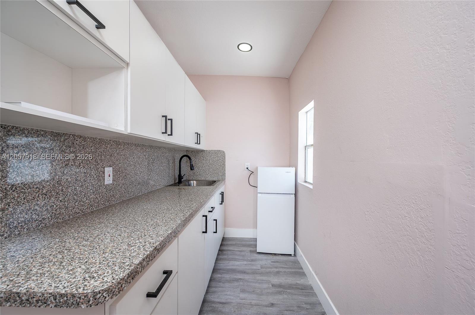 Ver detalles / 2578 sq. ft. $ 2026-07-22 0 foto