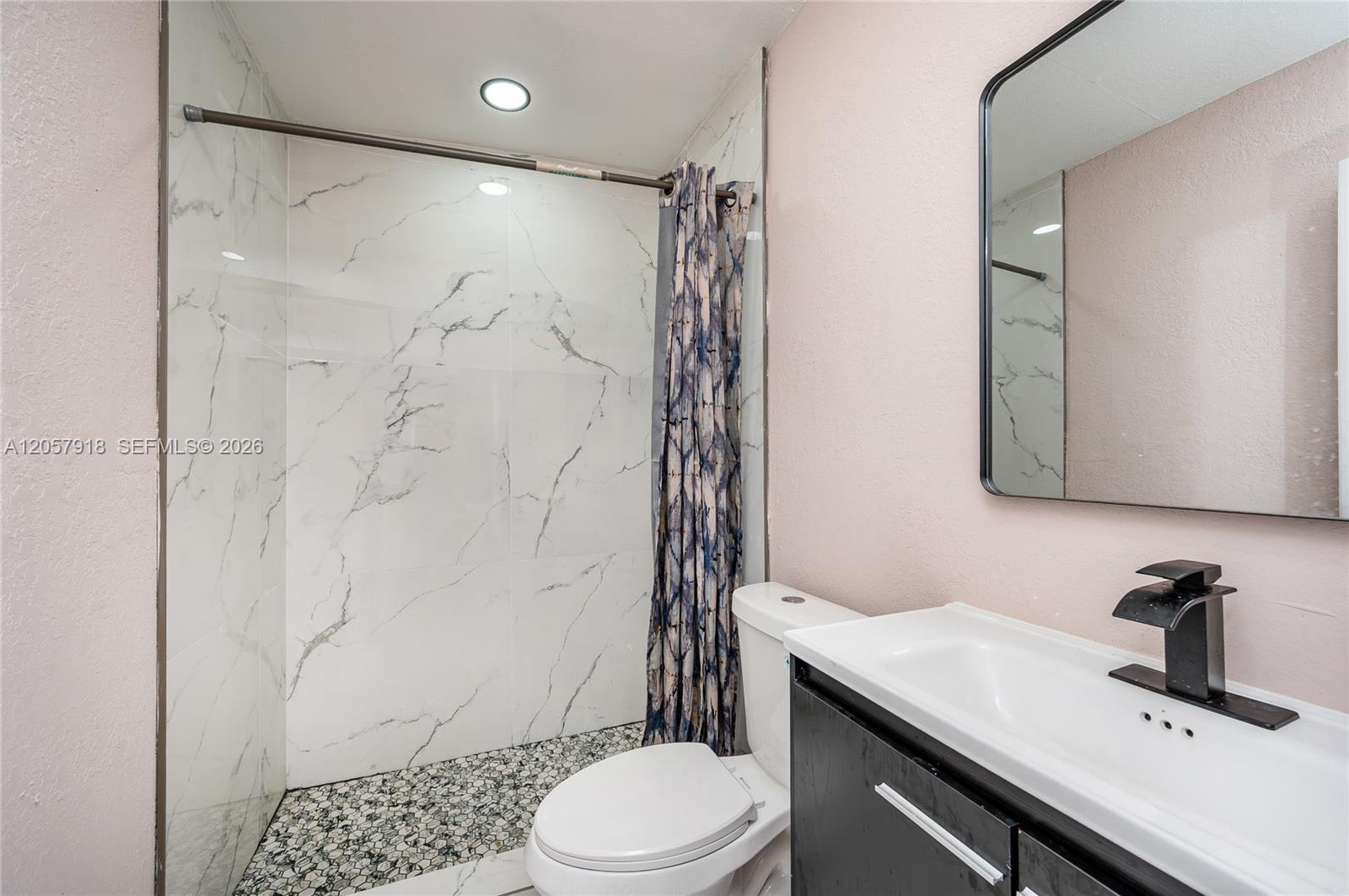 Ver detalles / 2578 sq. ft. $ 2026-07-22 0 foto