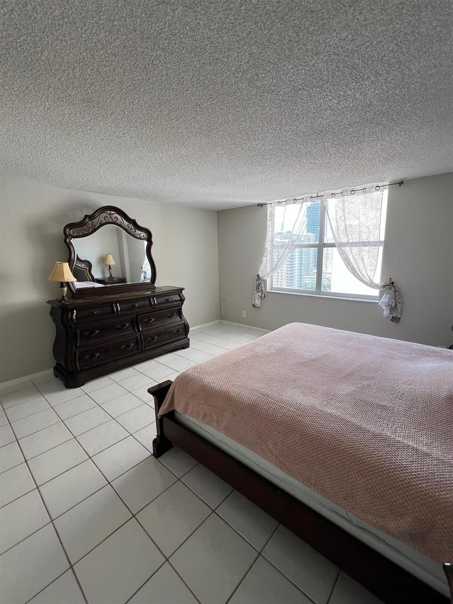 Photo of 1865 Ocean #17h, Hallandale Beach, Florida, 33009 - Photo 5