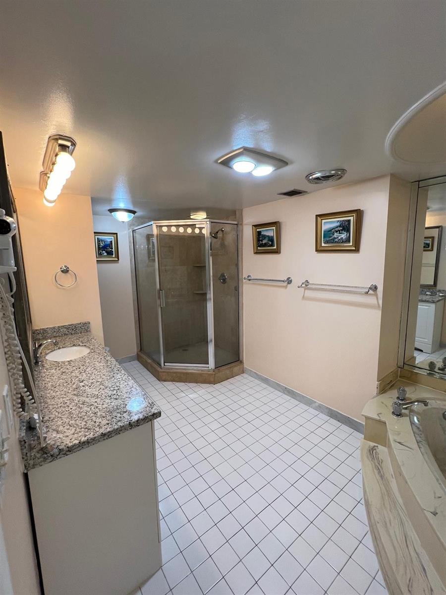 Photo of 1865 Ocean #17h, Hallandale Beach, Florida, 33009 - Photo 6