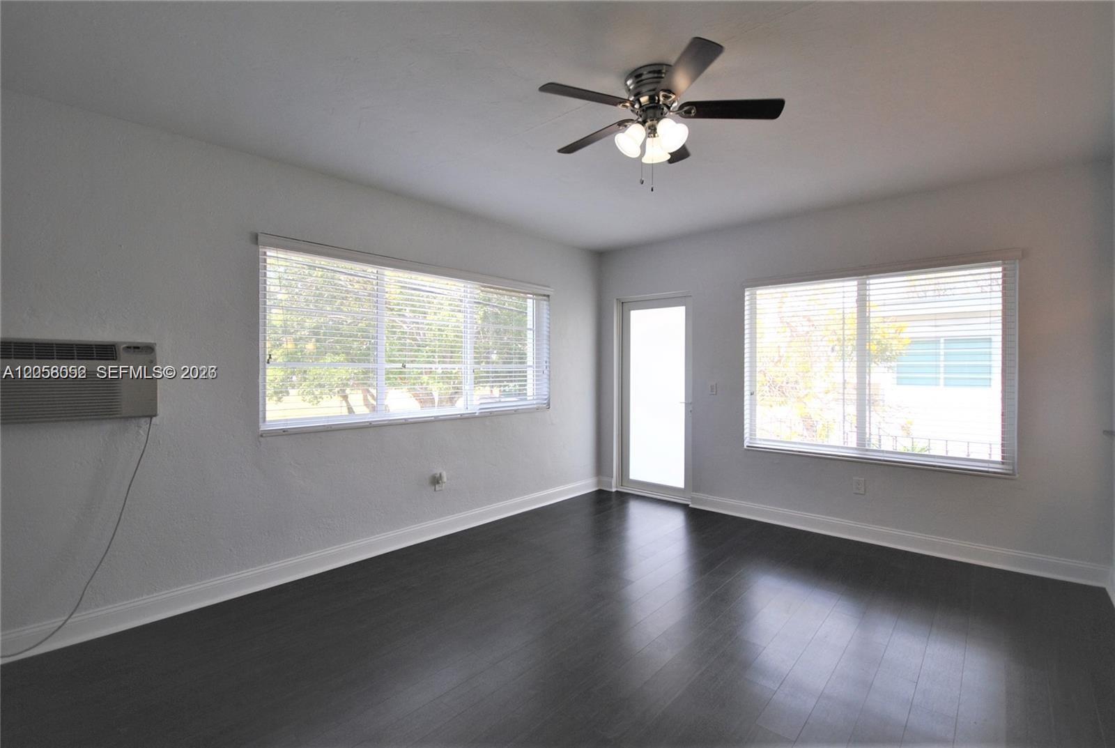 1-8  /   sq. ft. $ 2026-07-22 0 foto