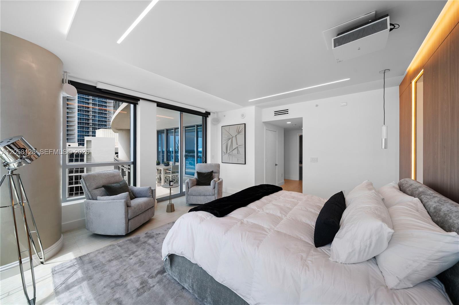 Photo of 3535 Ocean Dr  #1506, Hollywood, Florida, 33019 - 