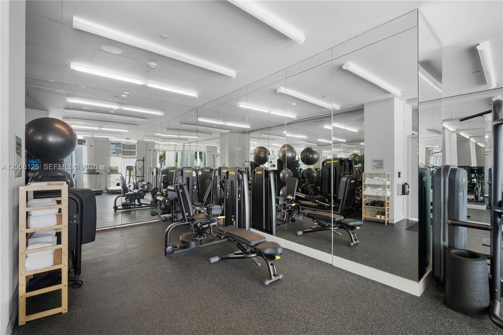 Photo of 3535 Ocean Dr  #1506, Hollywood, Florida, 33019 - 