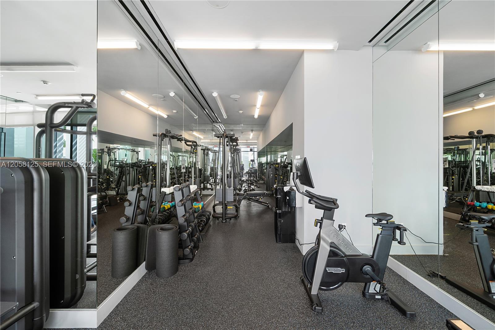 Photo of 3535 Ocean Dr  #1506, Hollywood, Florida, 33019 - 