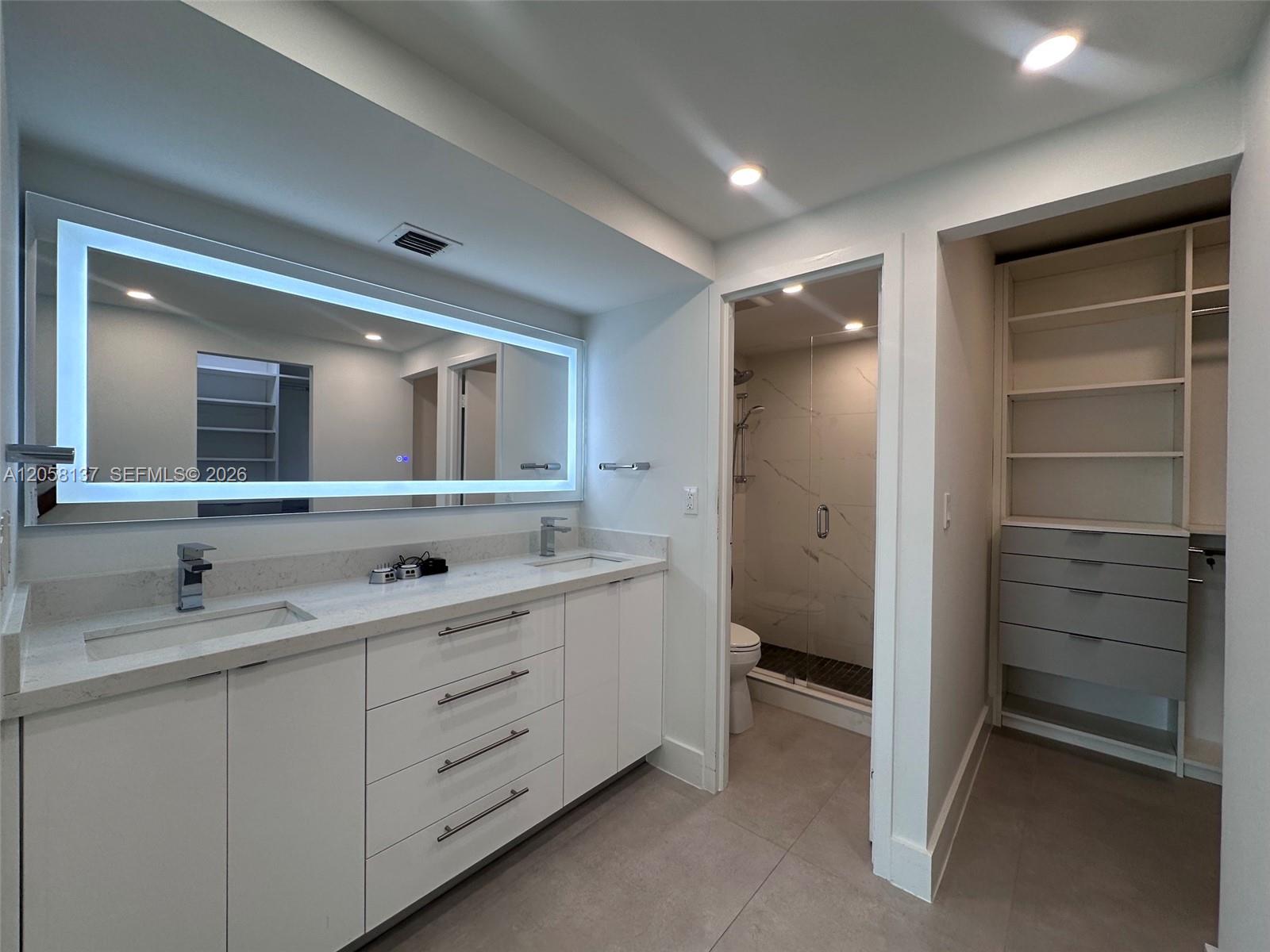 317 2 / 2 1521 sq. ft. $ 2026-07-22 0 foto