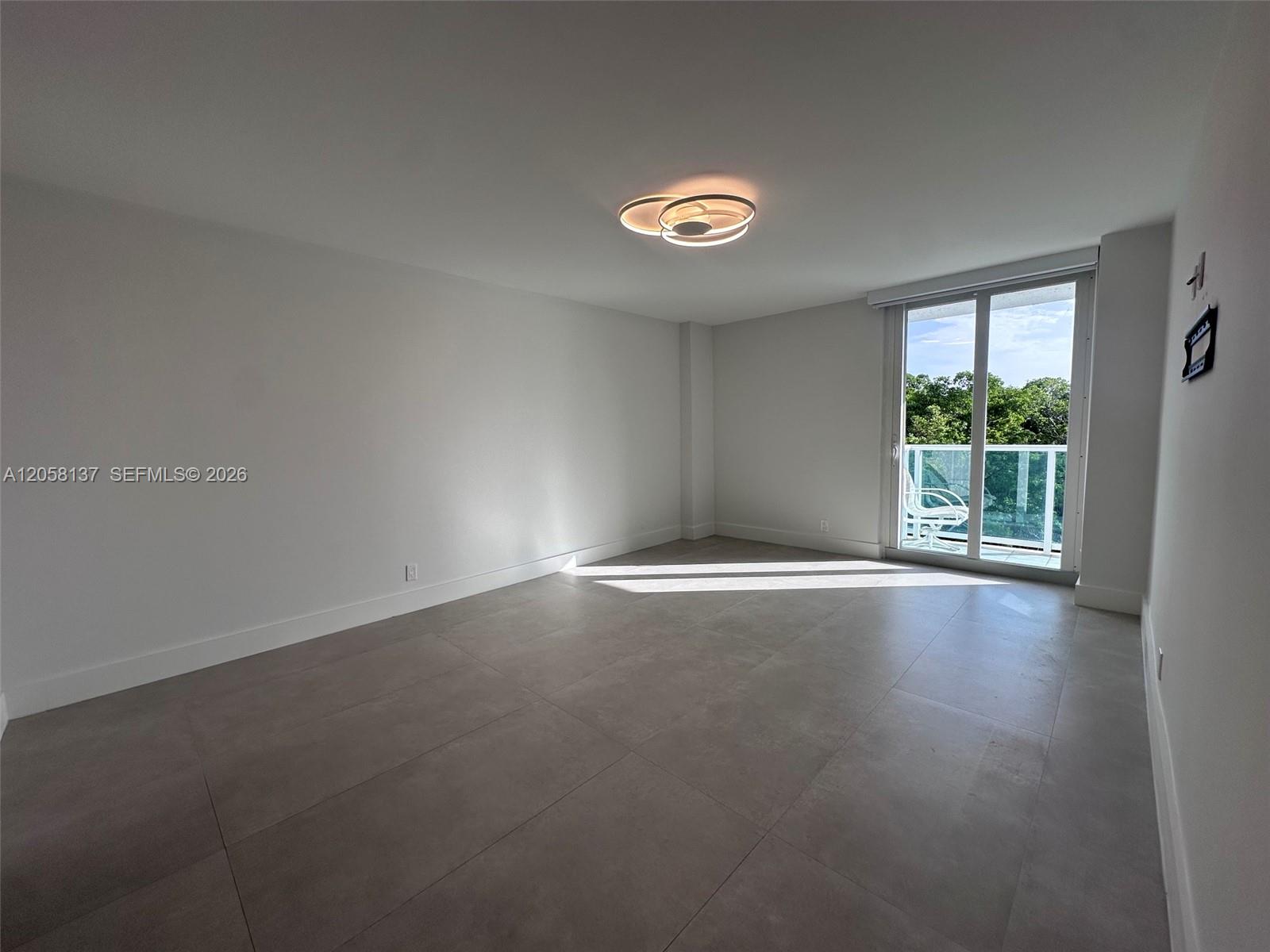 317 2 / 2 1521 sq. ft. $ 2026-07-22 0 foto