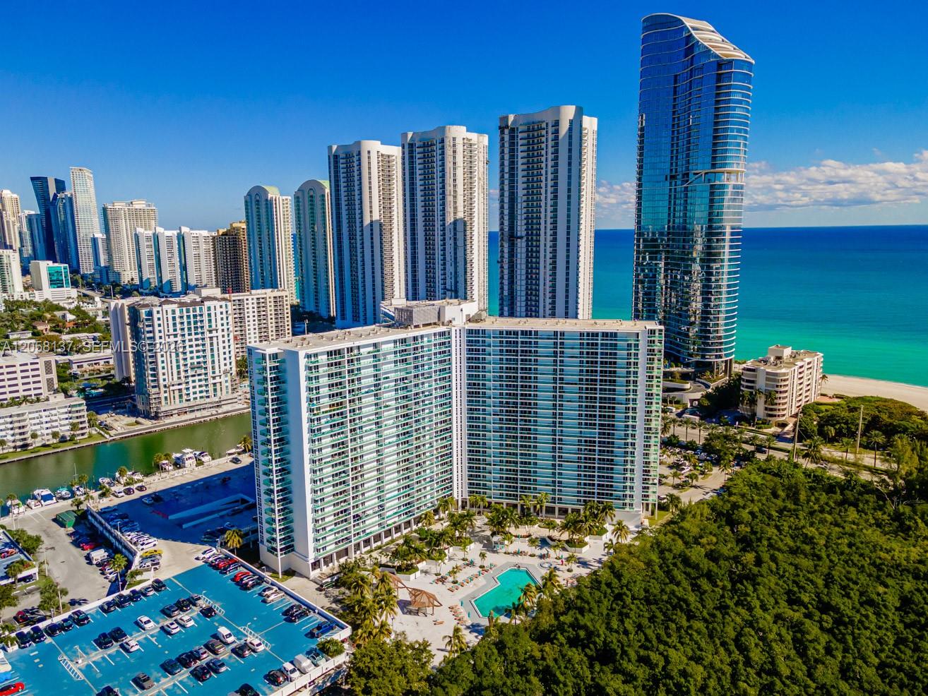317 2 / 2 1521 sq. ft. $ 2026-07-22 0 foto